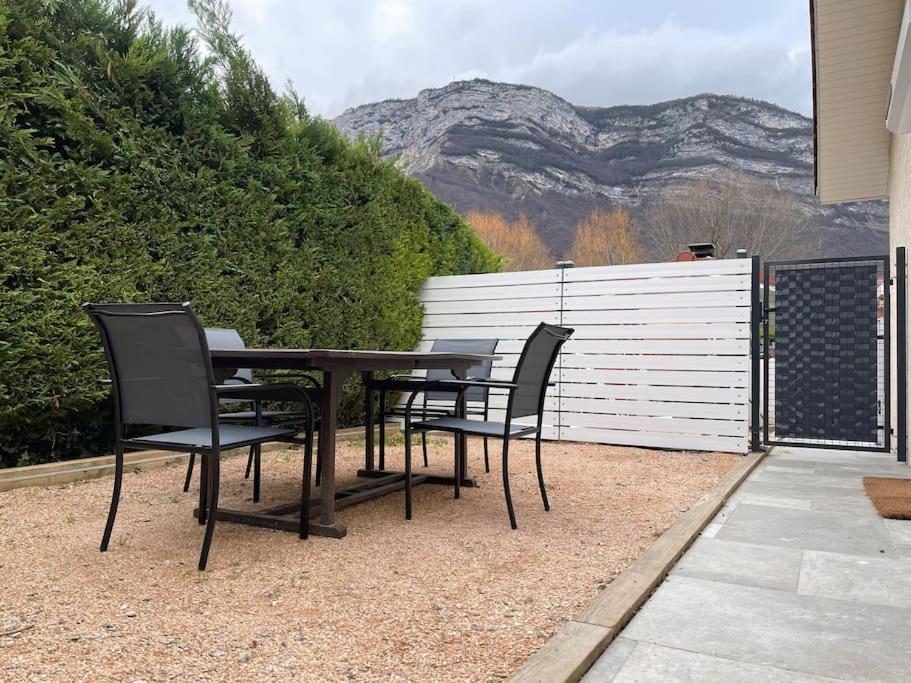 Grenoble Sud Varces Suite Privatisee Au Pied Des Montagnes מראה חיצוני תמונה